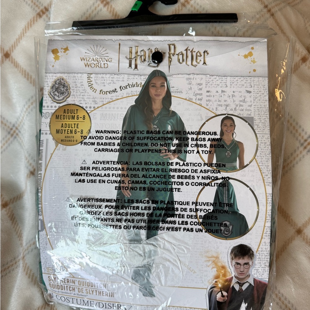 Warner Bros. Harry Potter Slytherin Costume - Green and Black